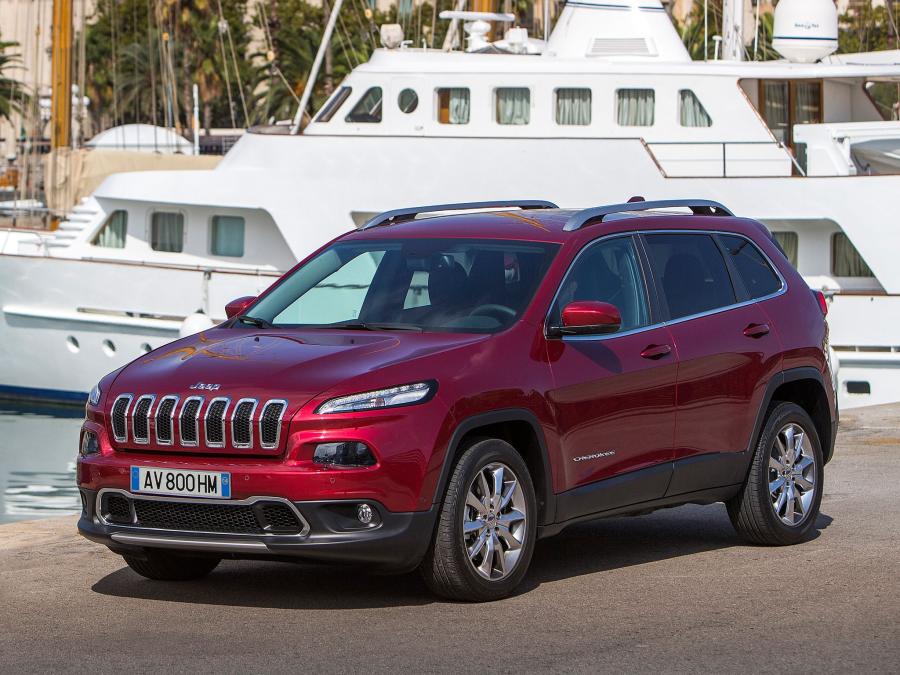  Jeep Cherokee Limited 2014 года  (EU) (фото 2 из 25)